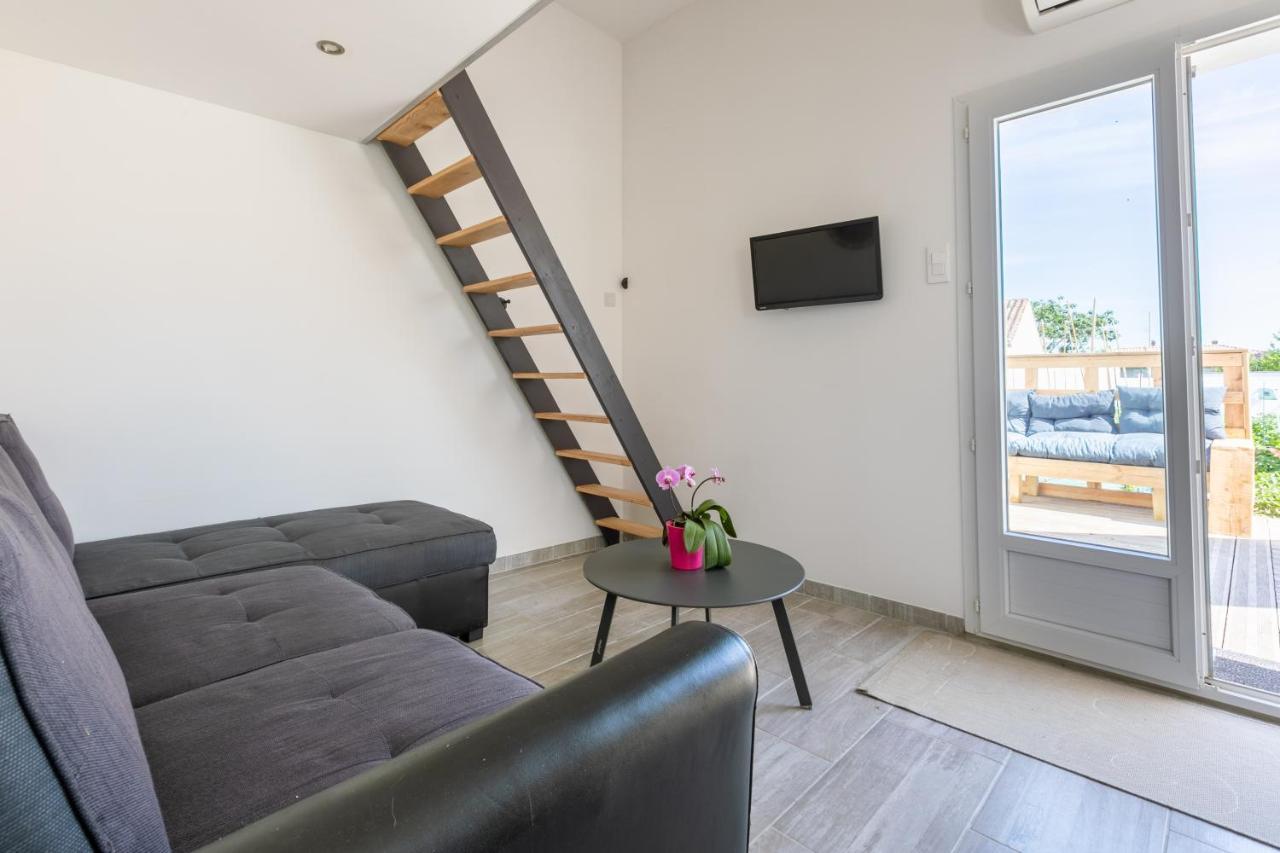 Cosy Corner Apartment Saint-Xandre Екстериор снимка