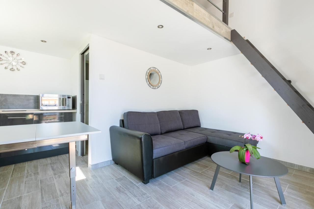 Cosy Corner Apartment Saint-Xandre Екстериор снимка